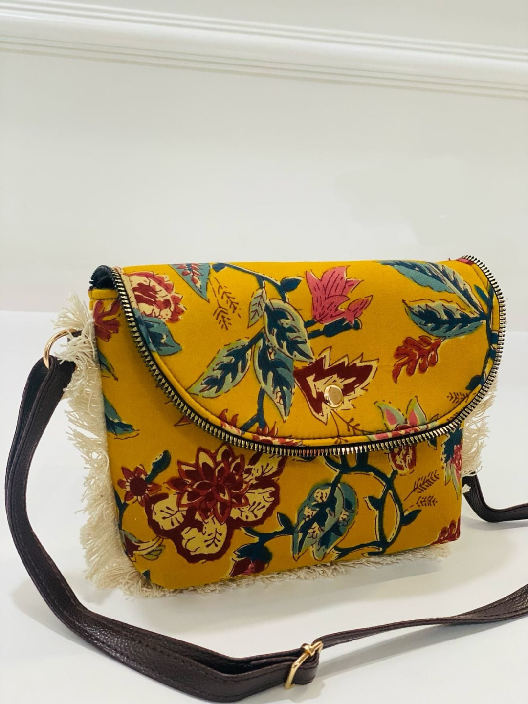 Flower Jaal Fancy Sling Bag – Grace in Every Thread