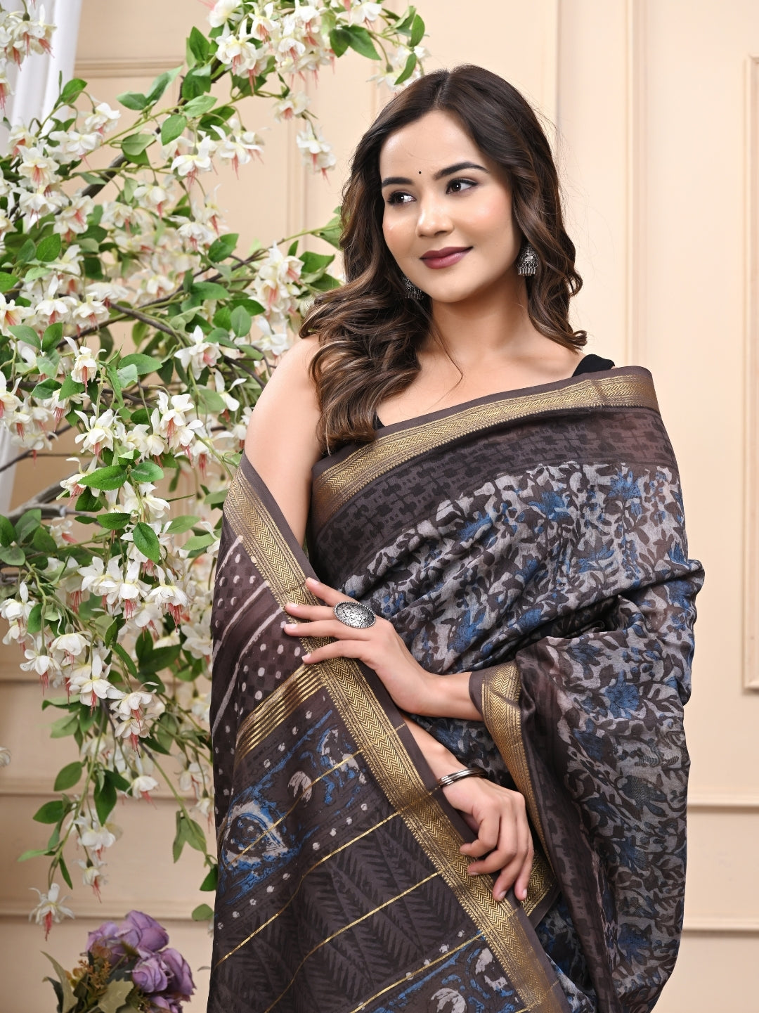 Elegant Vanaspati Ajrakh Maheshwari Silk Saree with Blouse