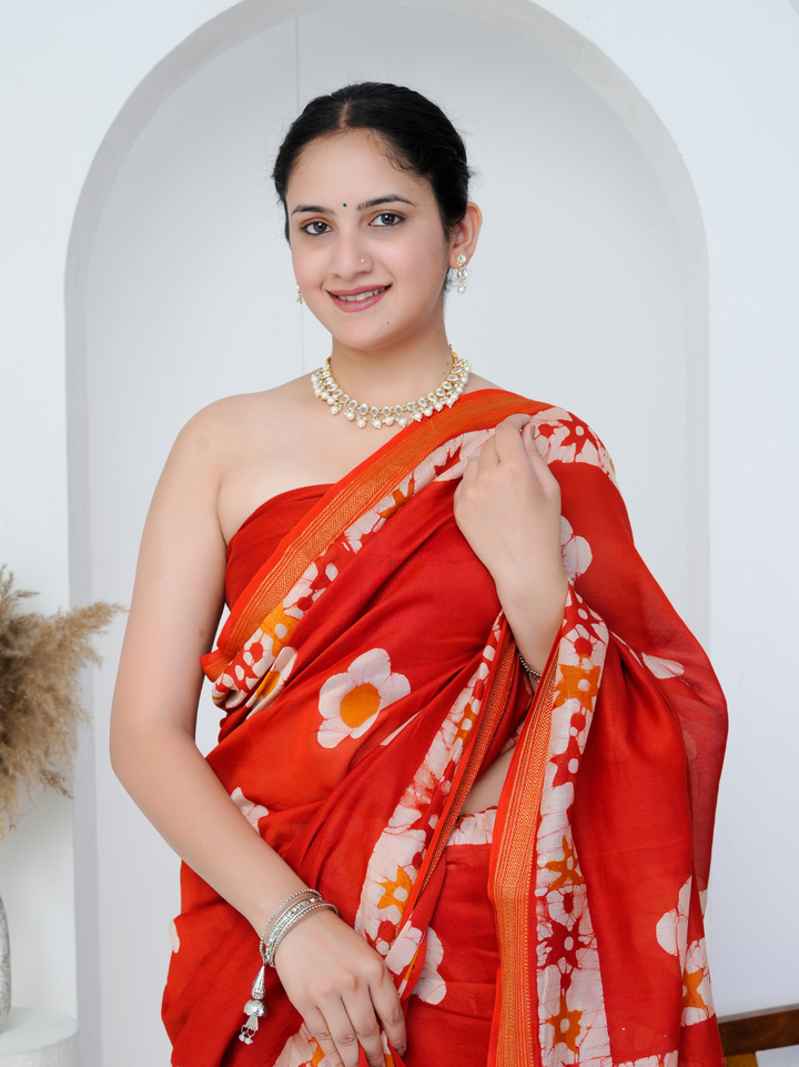 Beautiful Red Colour Maheshwari Silk Saree
