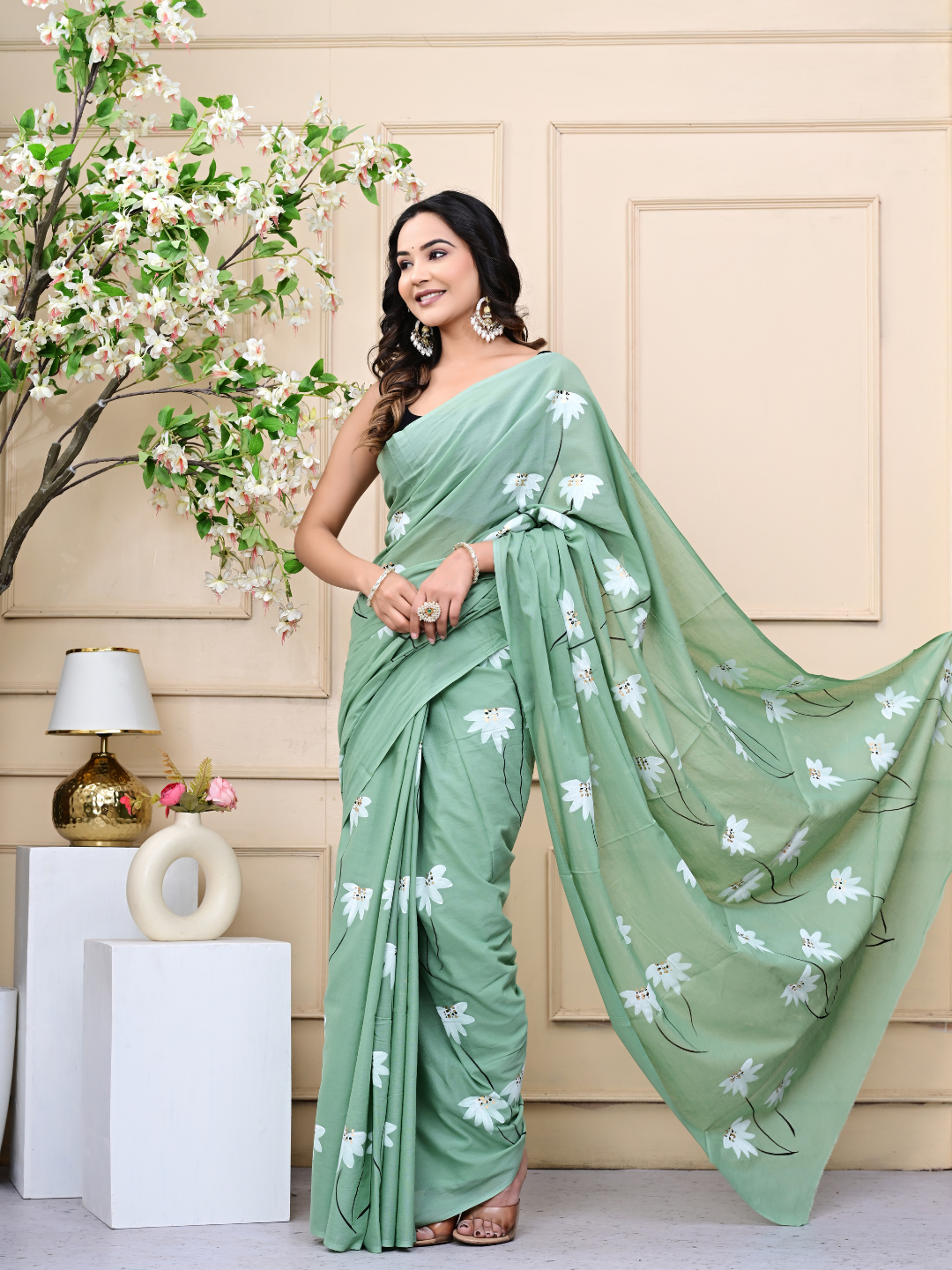 Summer Green Mulmul Cotton Saree – Brush Print