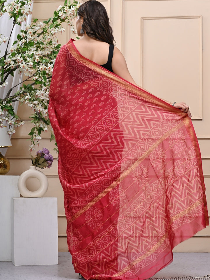Reddish Pink Handblock Printed Maheshwari Silk Saree with Blouse