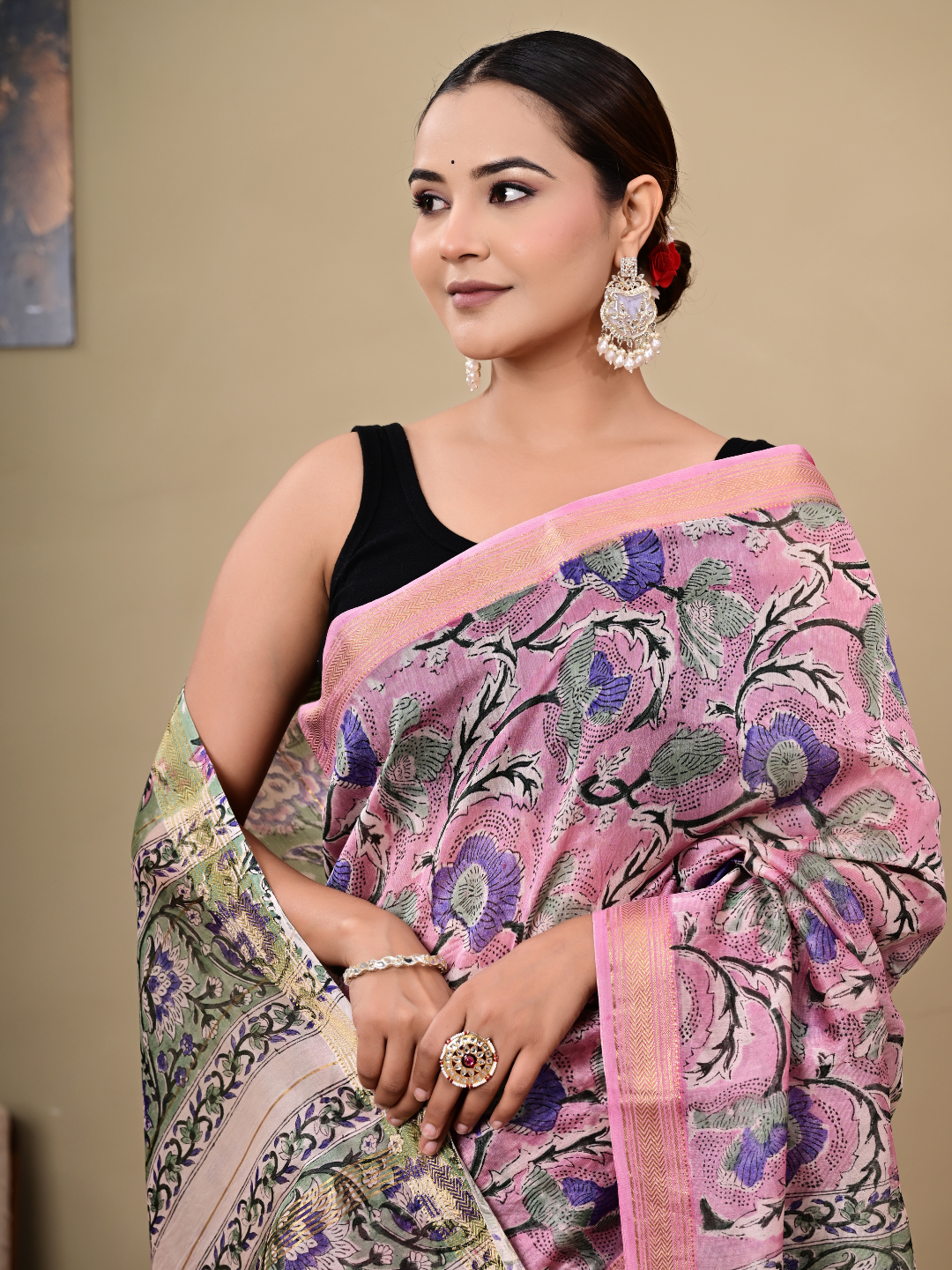 Traditional Pink Jaal Maheshwari Silk Saree