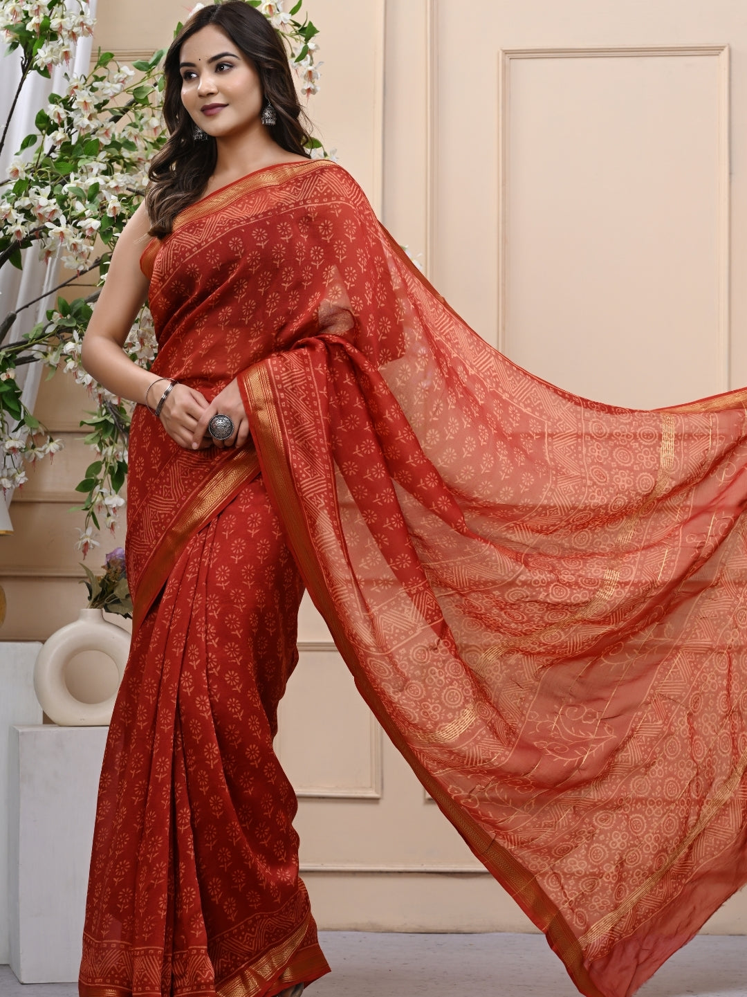 Curated Handblock Printed Maheshwari Silk Saree with Blouse