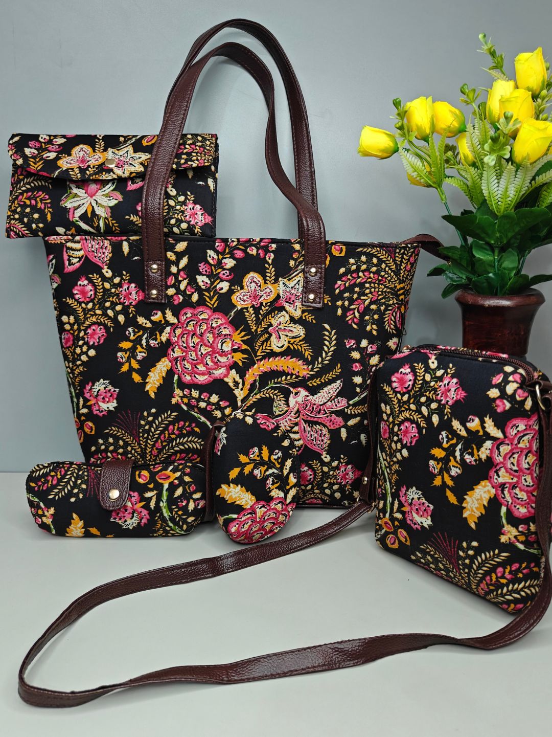 Black Repid JaalCotton 5-piece Combo Set Hand Bags