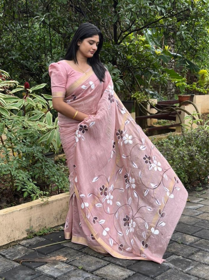 Demanded Hand Brush Painted Maheshwari Silk Saree