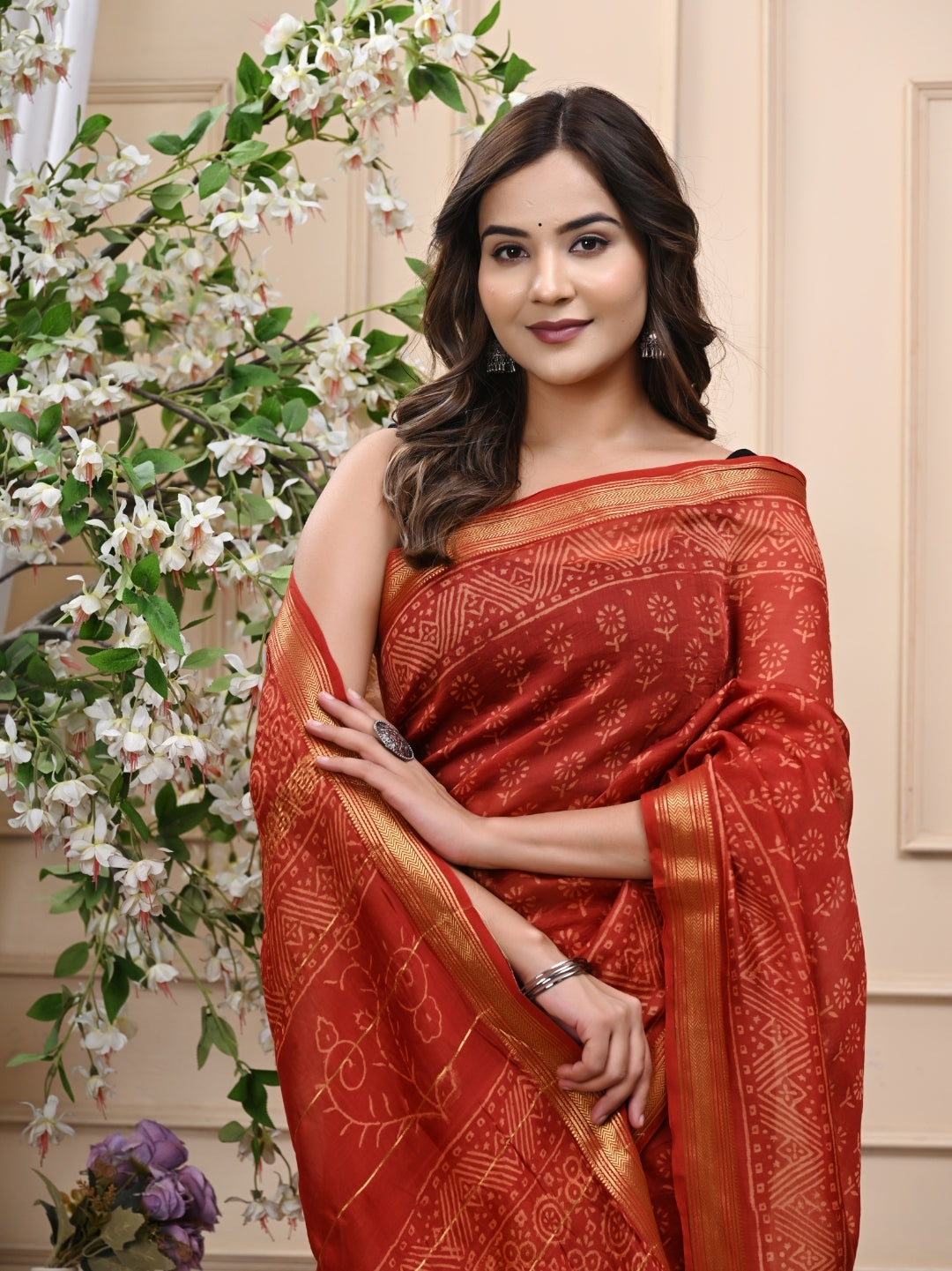 Curated Handblock Printed Maheshwari Silk Saree with Blouse