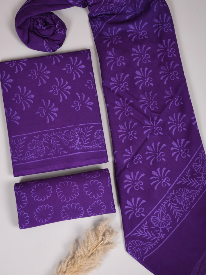 Elegant Purple Cotton Suit with Soft Mulmul Cotton Dupatta