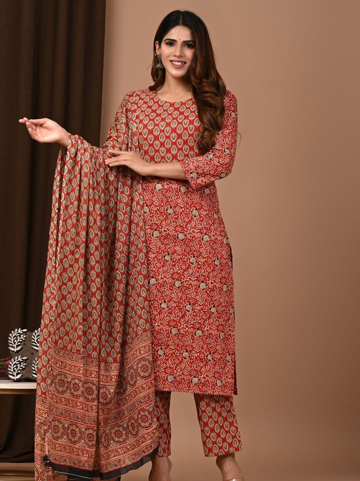 Everyday Elegance – Black Bagru Printed Cotton Suit Set