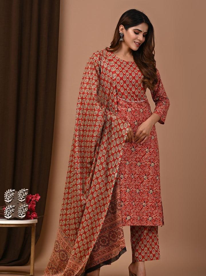 Everyday Elegance – Black Bagru Printed Cotton Suit Set