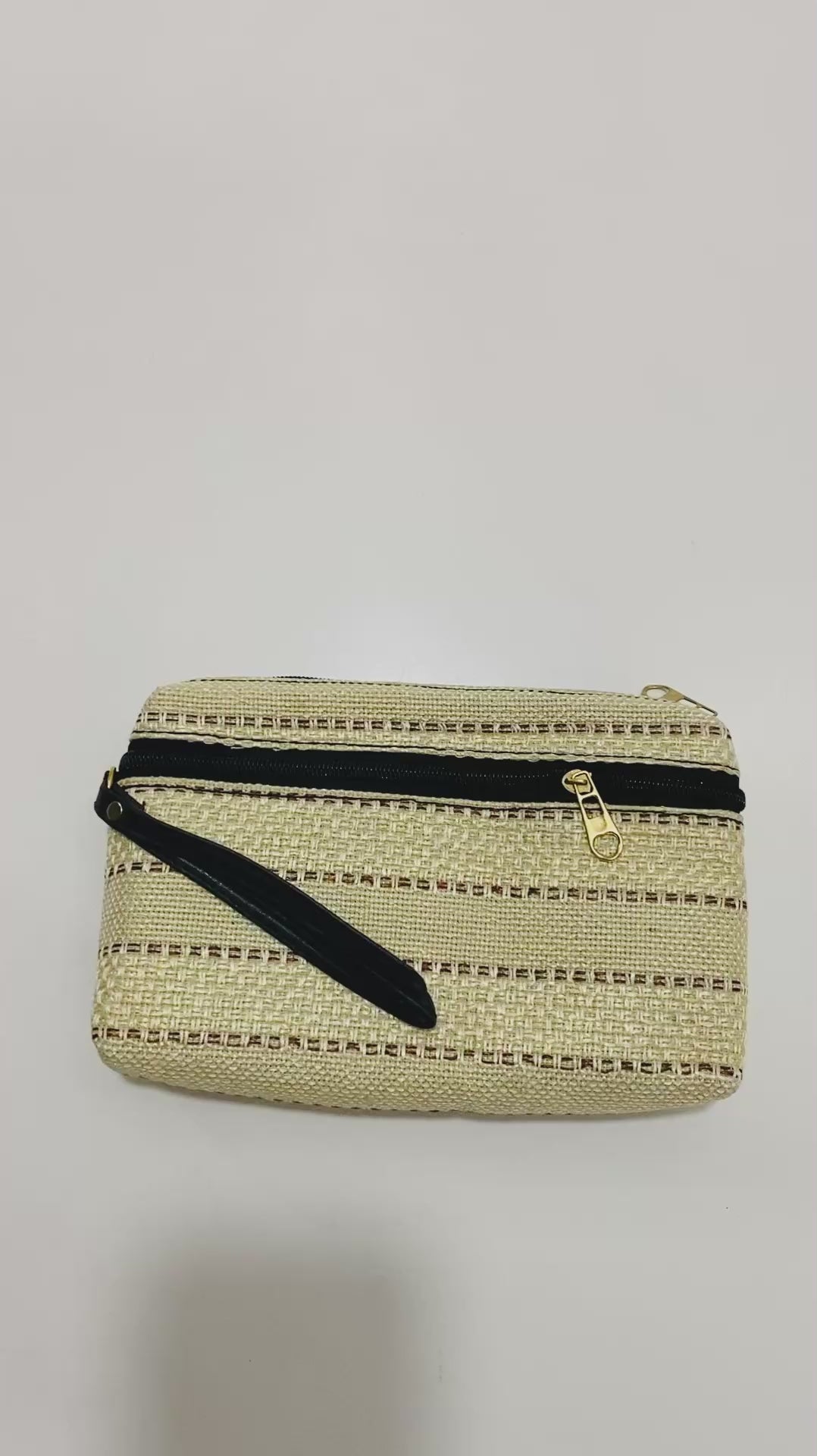 Jacquard Pattern Embellished Clutch Hand Bag – Stylish & Functional